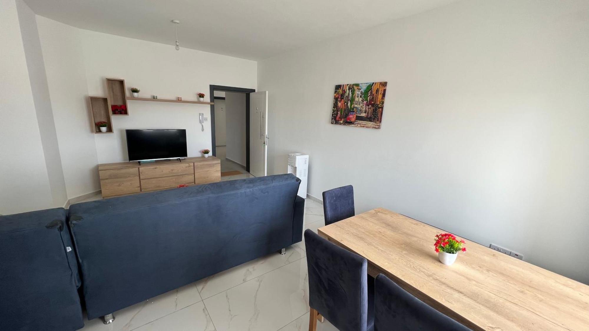 Tetris Apartment Spacious Comfortable Nicosia Habitación foto