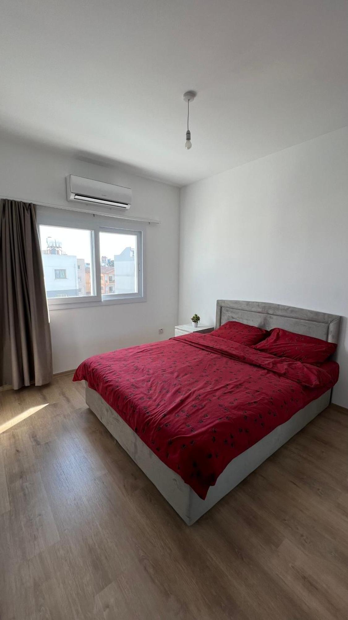 Tetris Apartment Spacious Comfortable Nicosia Habitación foto